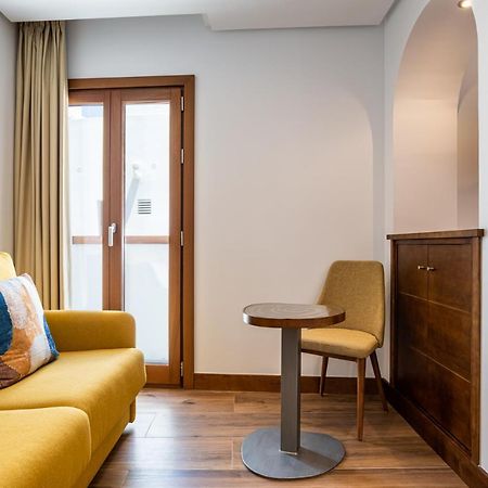 Hotel Antantie Коніль-де-ла-Фронтера Екстер'єр фото