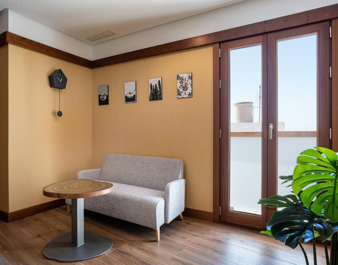 Hotel Antantie Коніль-де-ла-Фронтера Екстер'єр фото